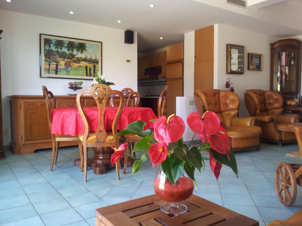Casa Vacanze Villa Flumini Flumini di Quartu Quarto foto