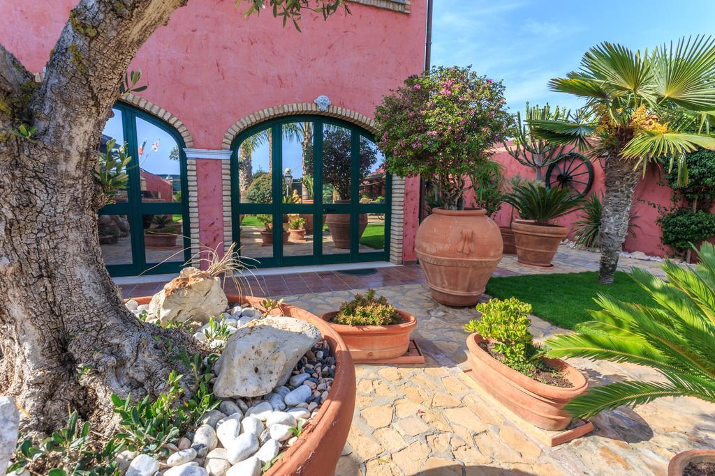 Casa Vacanze Villa Flumini Flumini di Quartu Exterior foto